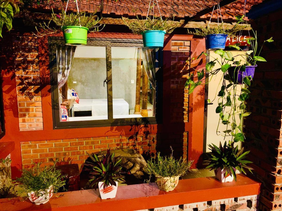 Vu'S Homestay Phong Nha Extérieur photo